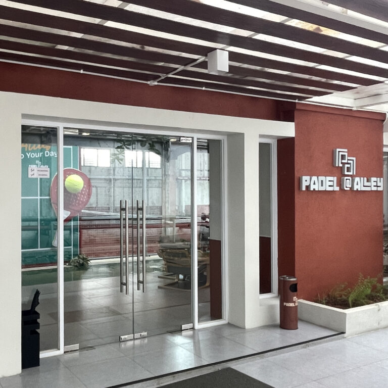 Padel at Alley3